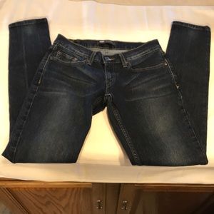 Women’s Levi 524 Skinny Jeans 26X32 Size 3M